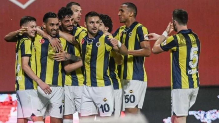 Adana Demirspor - Fenerbahçe maçının muhtemel 11`leri