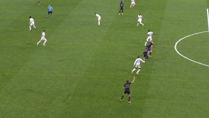 Real Madrid - Bayern Münih maçına damga vuran ofsayt pozisyonu! Kural ihlal edildi