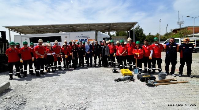 Bornova Belediyesi?nin ilk arama kurtarma ekibi göreve hazır