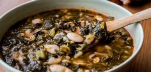 Kara lahana çorbasını en kötü yemekler listesine koyan TasteAtlas`a Rizelilerden tepki